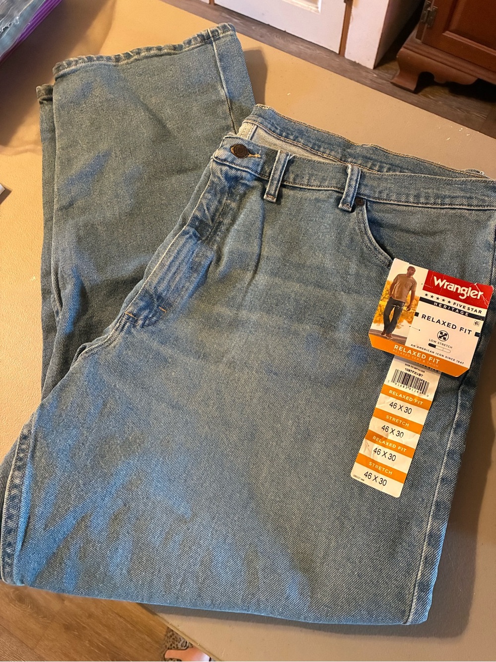 Wrangler Relaxed Fit Men's Light Blue Jeans